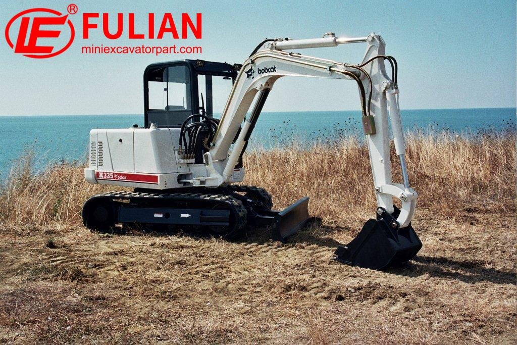 bobcat mini excavator(1)