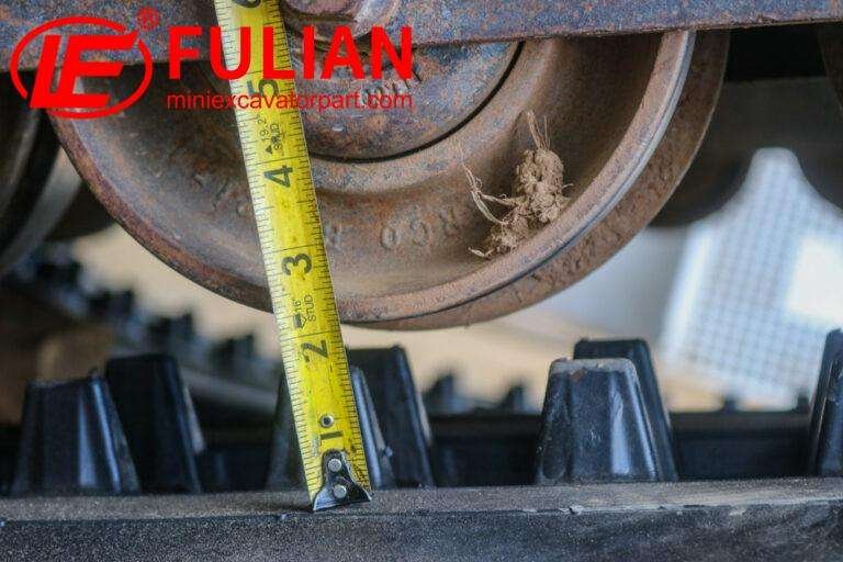 how to tell if excavator tracks are worn out