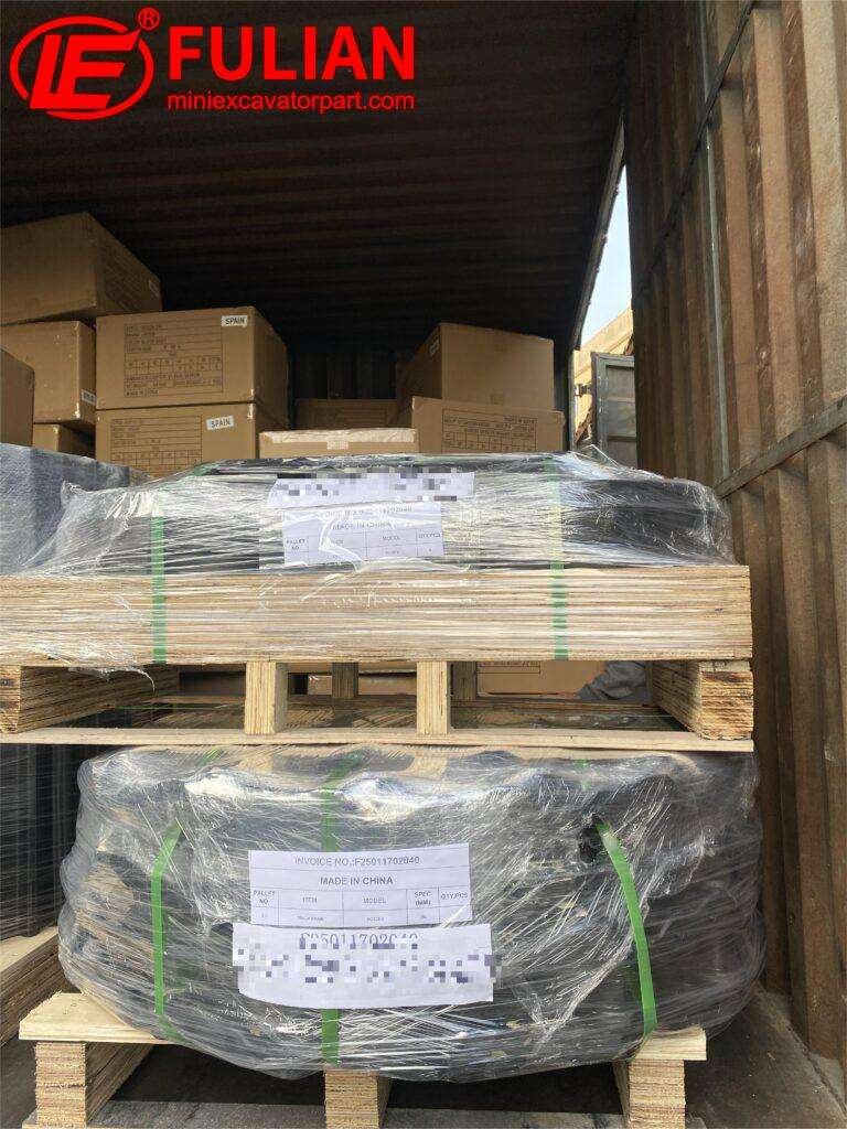 to usa, idlers and track chain for komatsu pc120 3 shipped (1)