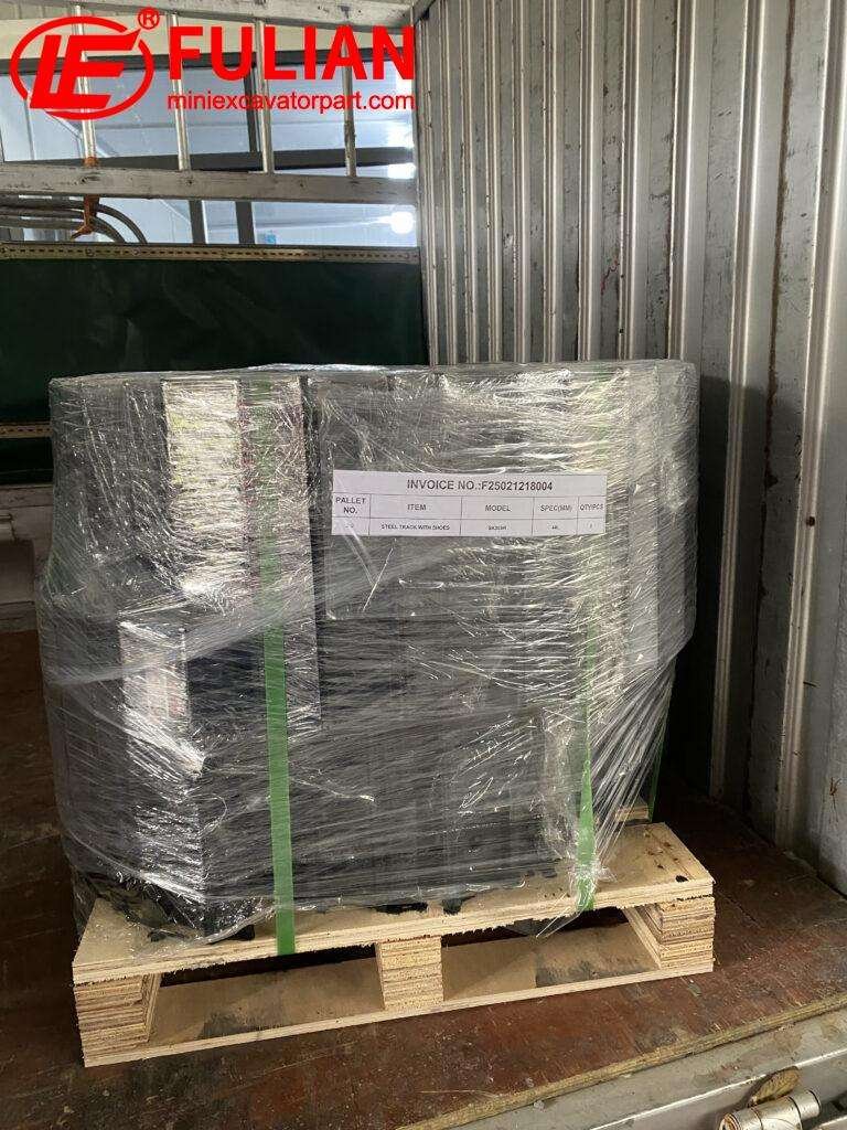 usa dispatch premium track group for kobelco sk35sr now en route! (1)