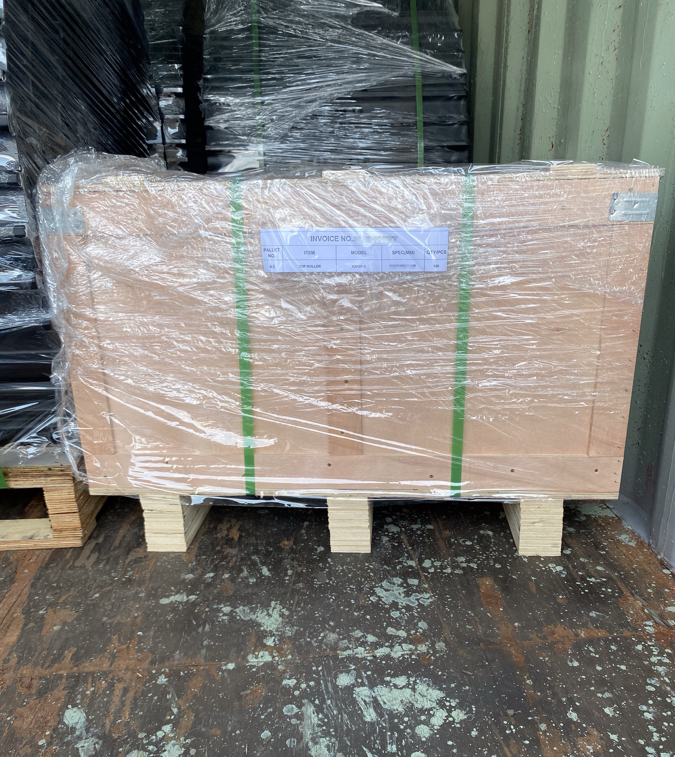 to usa, top roller for kubota kx121 3 shipped (1)