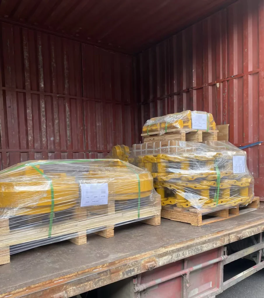 belgium delivery of komatsu d65ex 15eo idler completed (2)